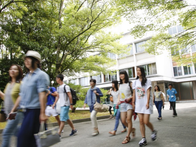 名古屋経済大学