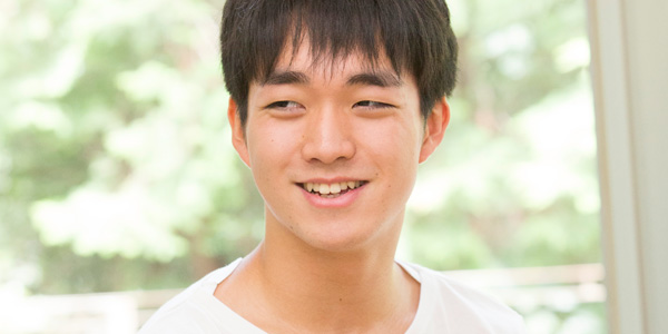 説明が丁寧な体験授業を通じて学びの環境の良さを実感。