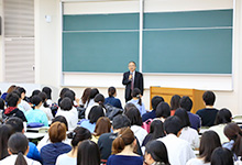 佐分副学長