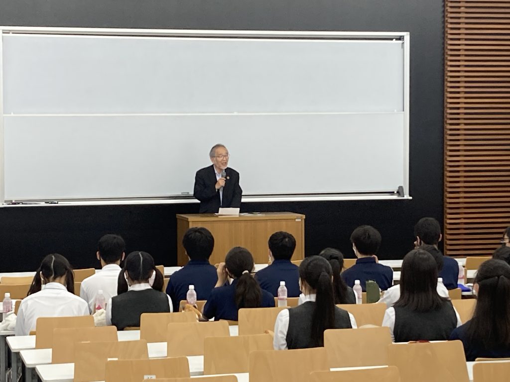 愛知県立犬山総合高等学校1年生対象 大学見学会を実施しました｜新着情報｜名古屋経済大学