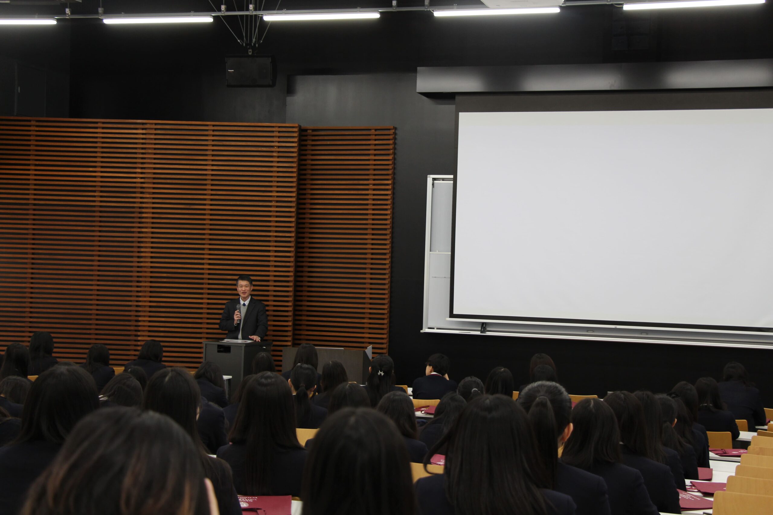 名古屋経済大学高蔵高等学校 「商業科DAY」（大学見学会）を開催しました！