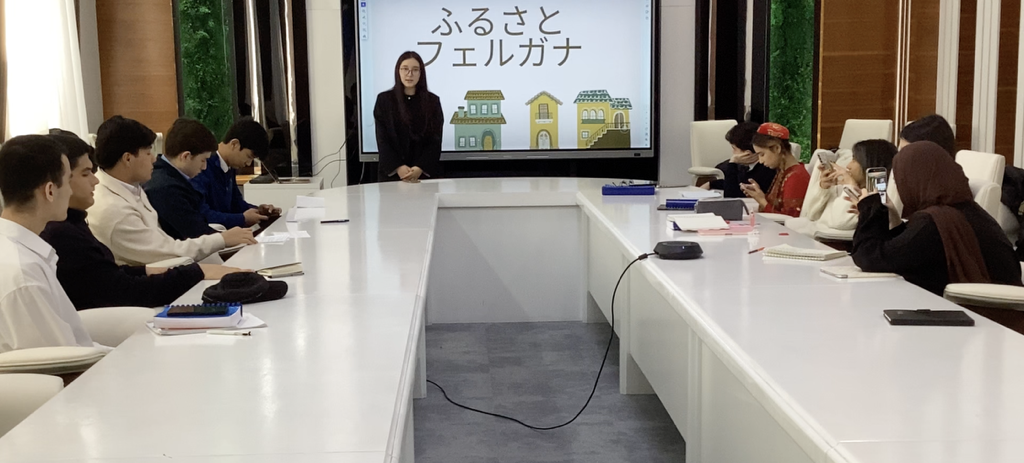 タシケント国立法科大学で集中講義（日本語教育）を行いました