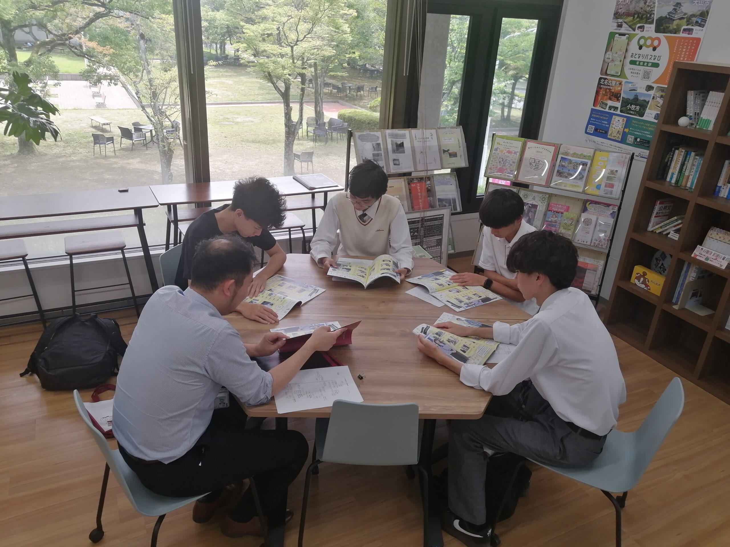 市邨高校生へ訪問型オープンキャンパスを実施しました