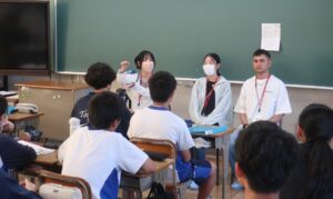 市内中学校にてキャリア講座を実施しました